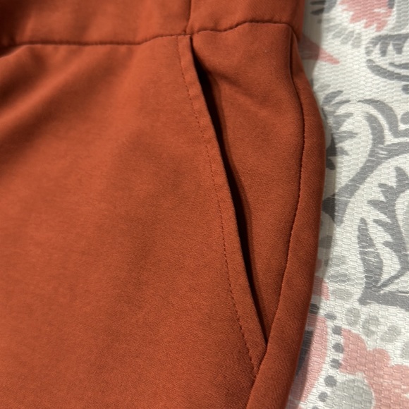 🔅Nine West Dressy Shorts size Large - Picture 4 of 5